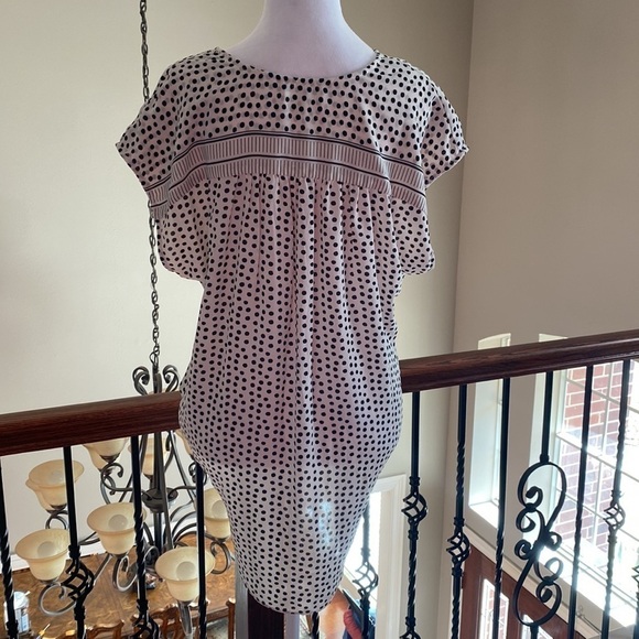 Max Studio Sleeveless White & Black Polka Dot Top Blouse size L - Picture 9 of 10
